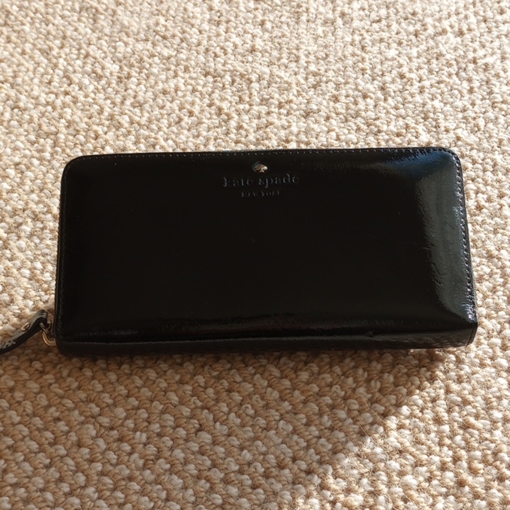 Kate Spade NY clutch wallet - Picture 4 of 9